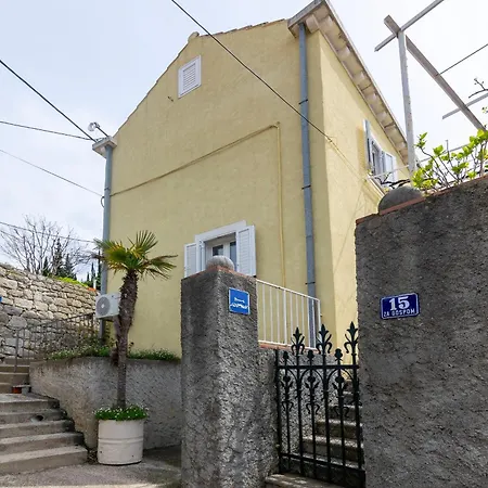 بيت للعطل House Marija تريستينو